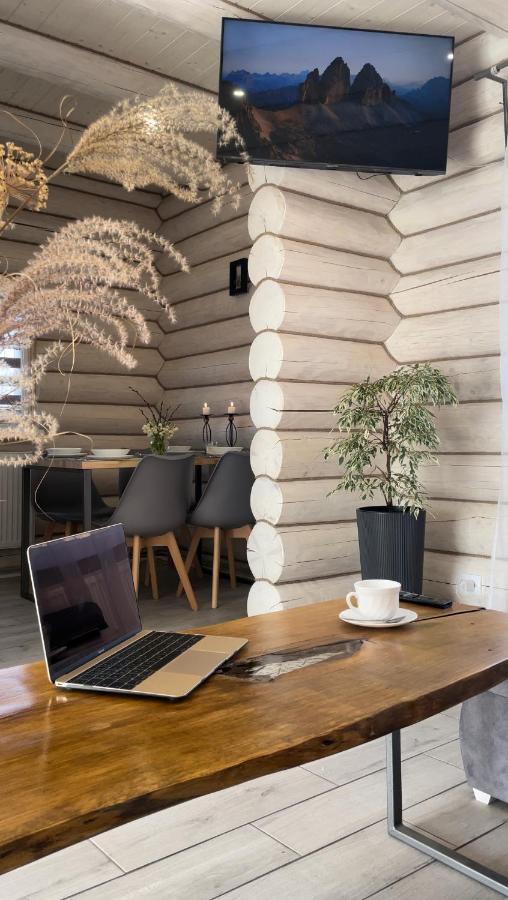Чотири Сезони Hotel Izki Bagian luar foto
