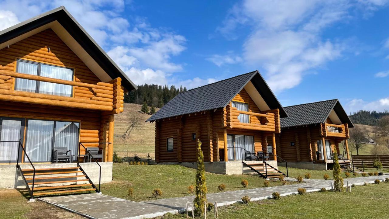 Чотири Сезони Hotel Izki Bagian luar foto