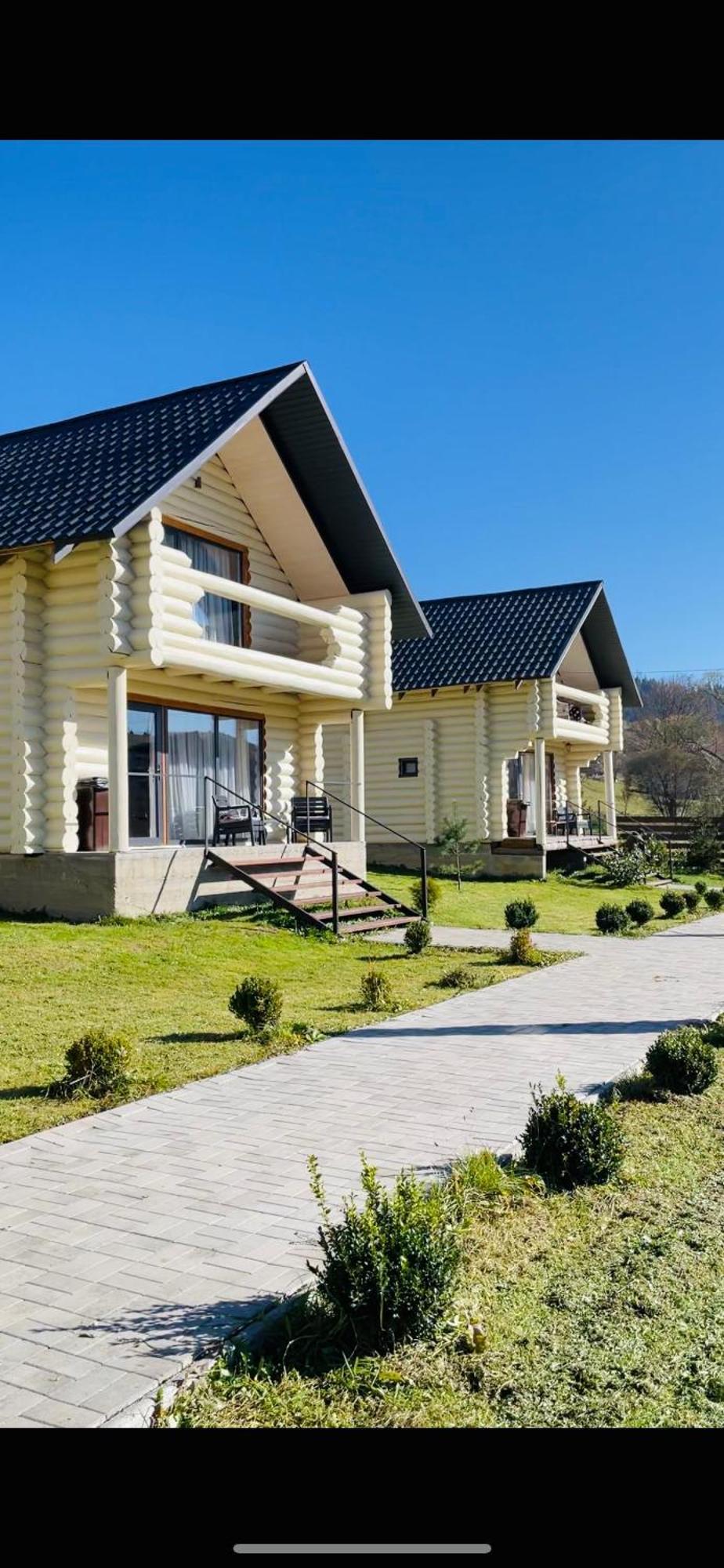 Чотири Сезони Hotel Izki Bagian luar foto